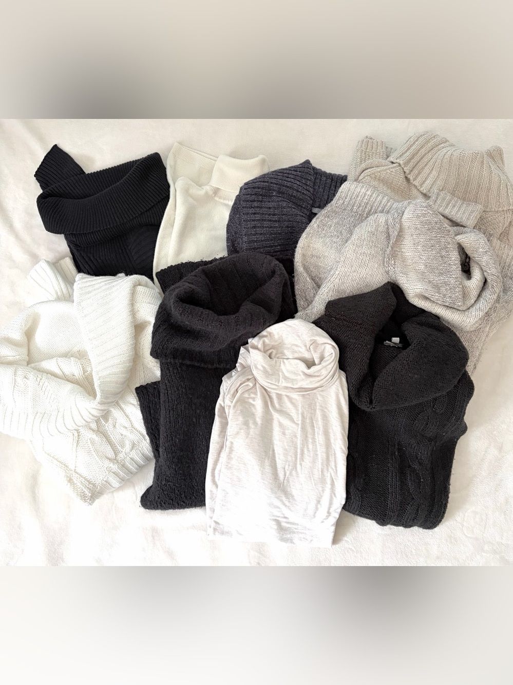 👗 BUNDLE of 9 Turtleneck Sweaters Size M